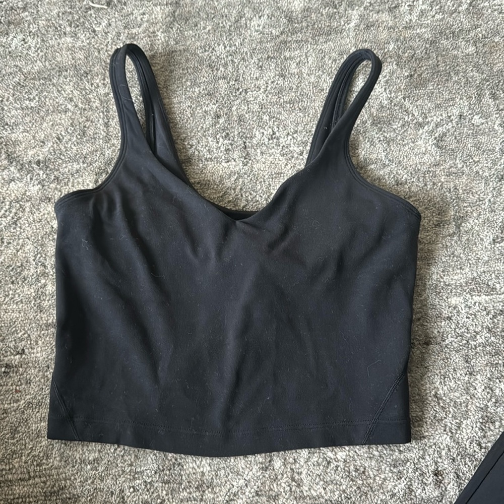 Lululemon black cropped tank - sweetheart neckline size 4